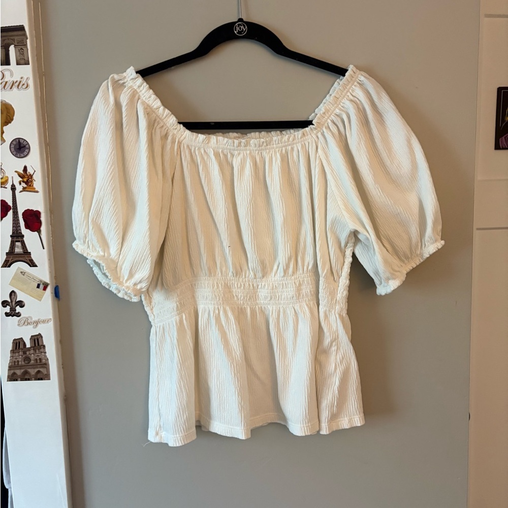 Old Navy White Puff Sleeve Smocked Blouse